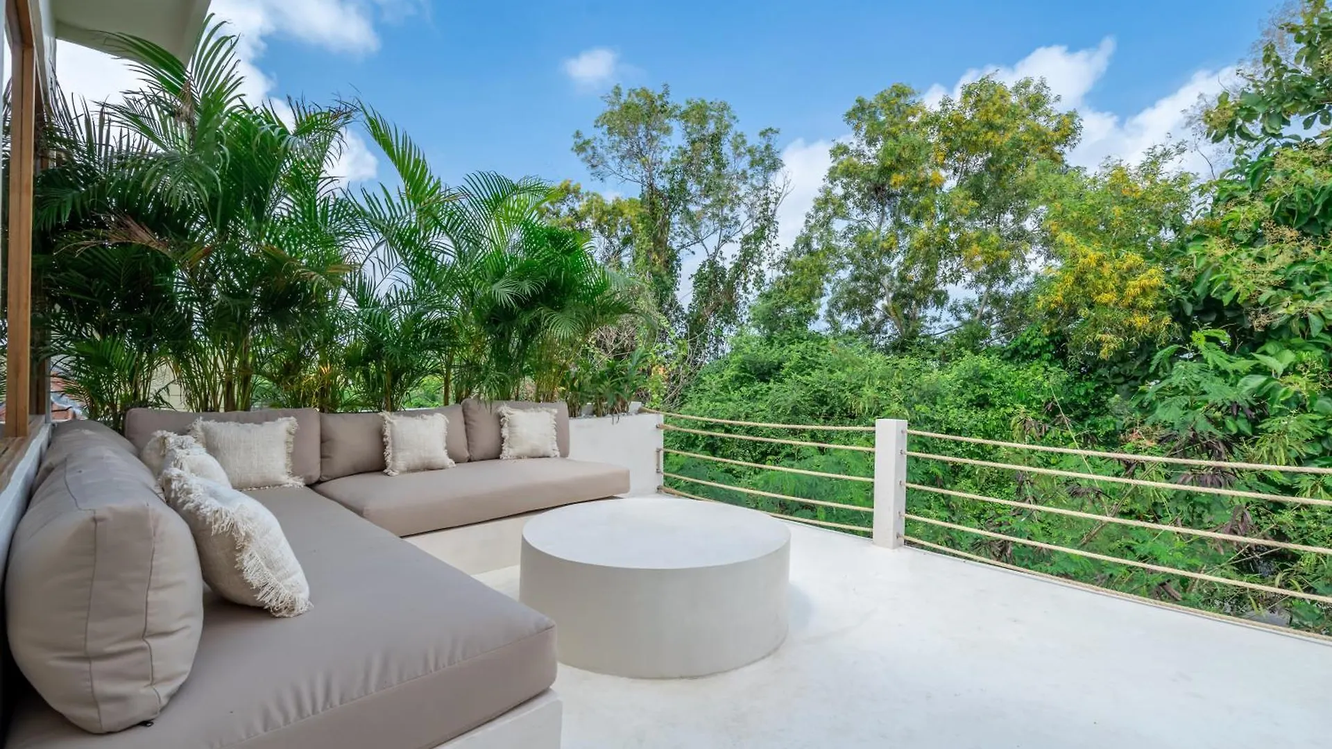 Villa Nulu Luxury Modern 3-Br Villa In Ungasan Uluwatu  Indonesia